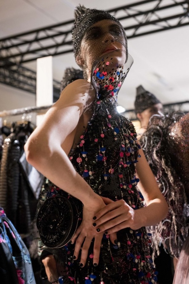 مجموعة Giorgio Armani Prive للأزياء الراقية لشتاء 2018 !