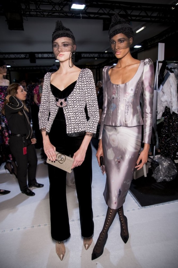 مجموعة Giorgio Armani Prive للأزياء الراقية لشتاء 2018 !