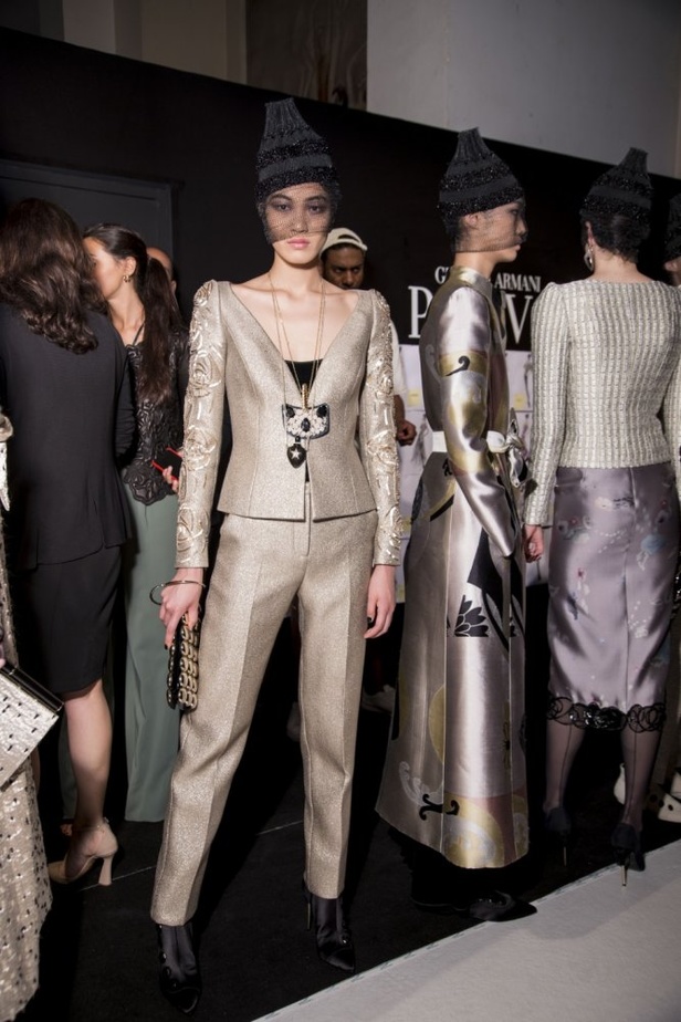 مجموعة Giorgio Armani Prive للأزياء الراقية لشتاء 2018 !