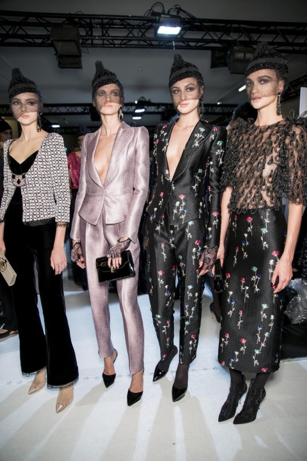 مجموعة Giorgio Armani Prive للأزياء الراقية لشتاء 2018 !