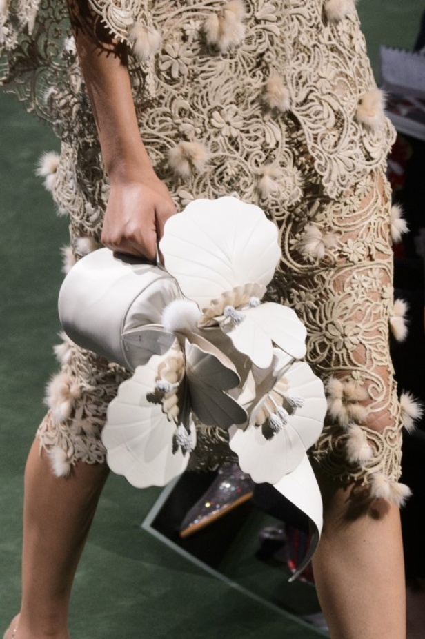 مجموعة Fendi من الألبسة الفاخرة لخريف وشتاء 2017