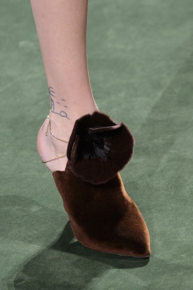 مجموعة Fendi من الألبسة الفاخرة لخريف وشتاء 2017