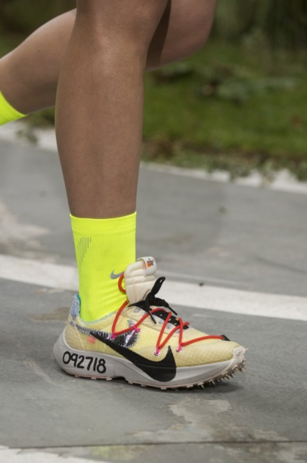 مجموعة Off-White لربيع وصيف 2019