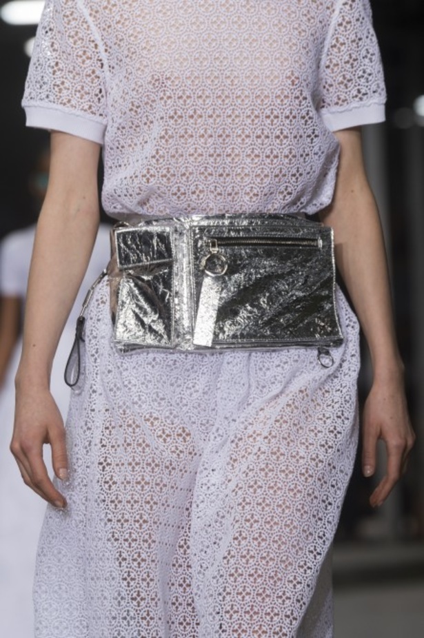 مجموعة Off-White لربيع وصيف 2019