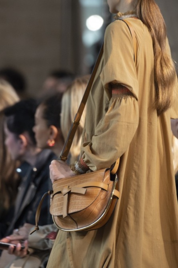 عرض أزياء Loewe لربيع وصيف 2019