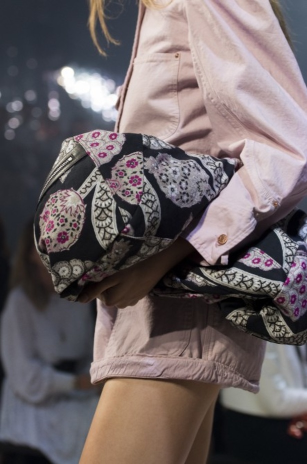 مجموعة أزياء إيزابيل ماران لربيع وصيف 2019 