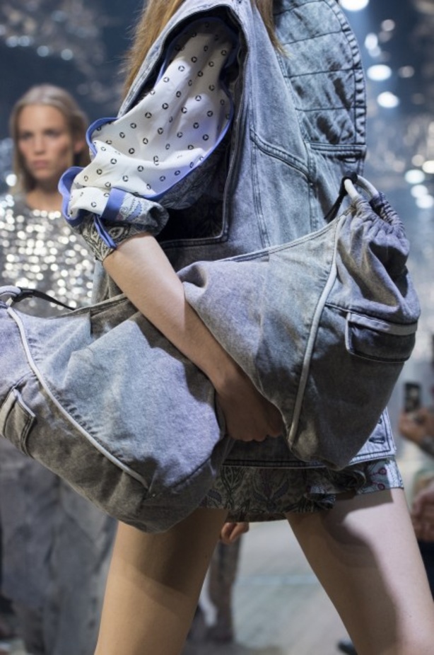 مجموعة أزياء إيزابيل ماران لربيع وصيف 2019 