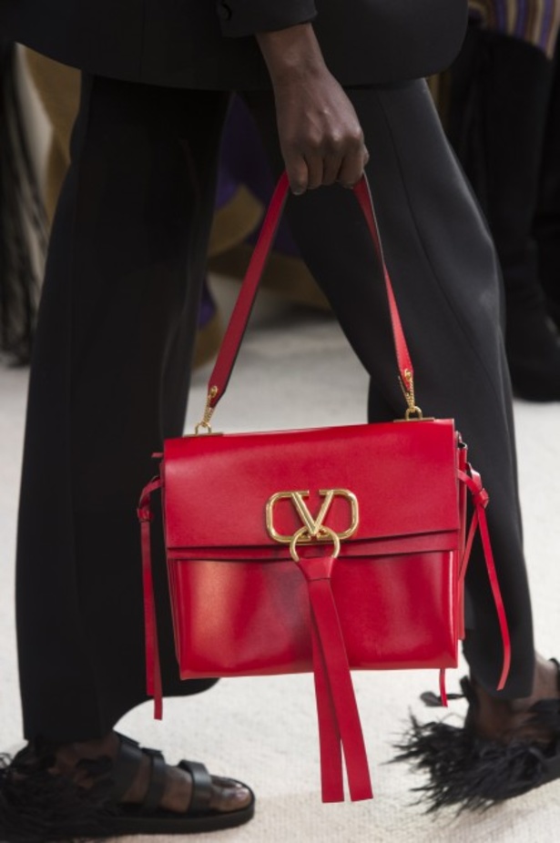 مجموعة فالنتينو لموسم ربيع وصيف 2019