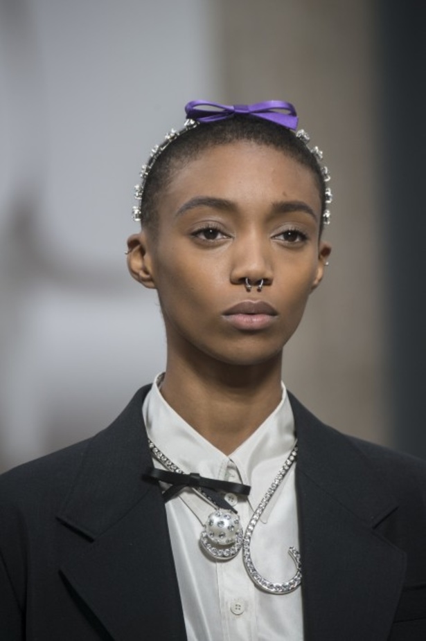 عرض Miu Miu للألبسة الجاهزة لربيع 2019