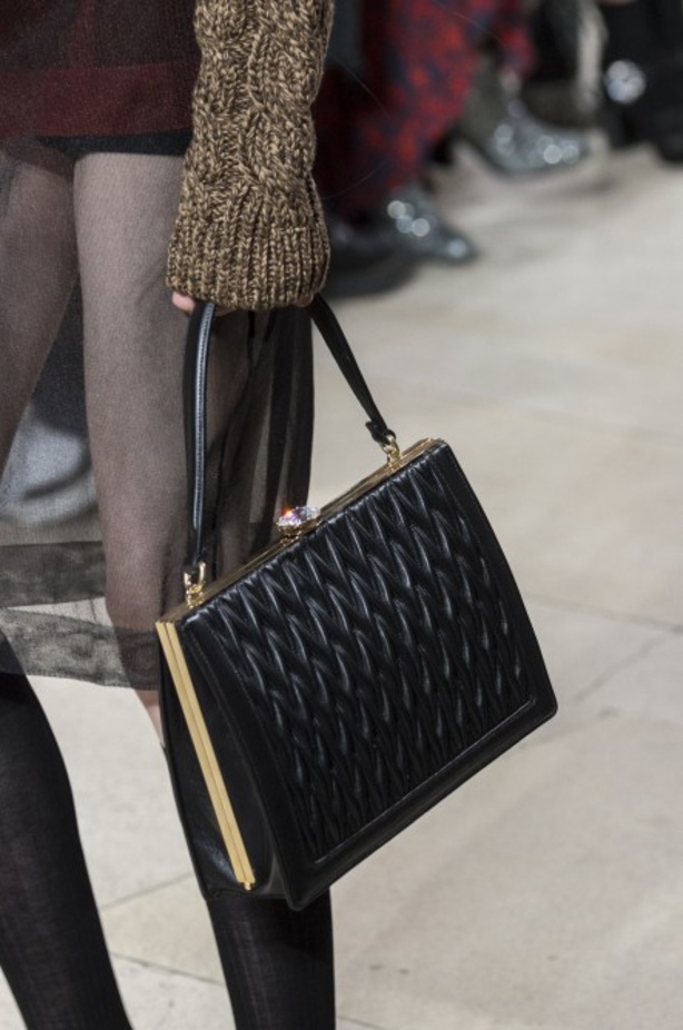 عرض Miu Miu للألبسة الجاهزة لربيع 2019