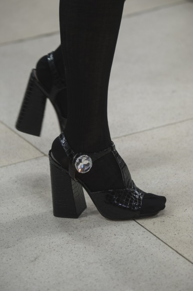 عرض Miu Miu للألبسة الجاهزة لربيع 2019