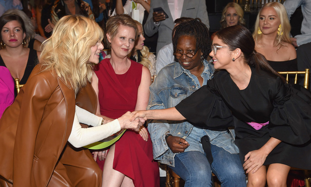 مجموعة Christian Siriano للألبسة الجاهزة لربيع 2019