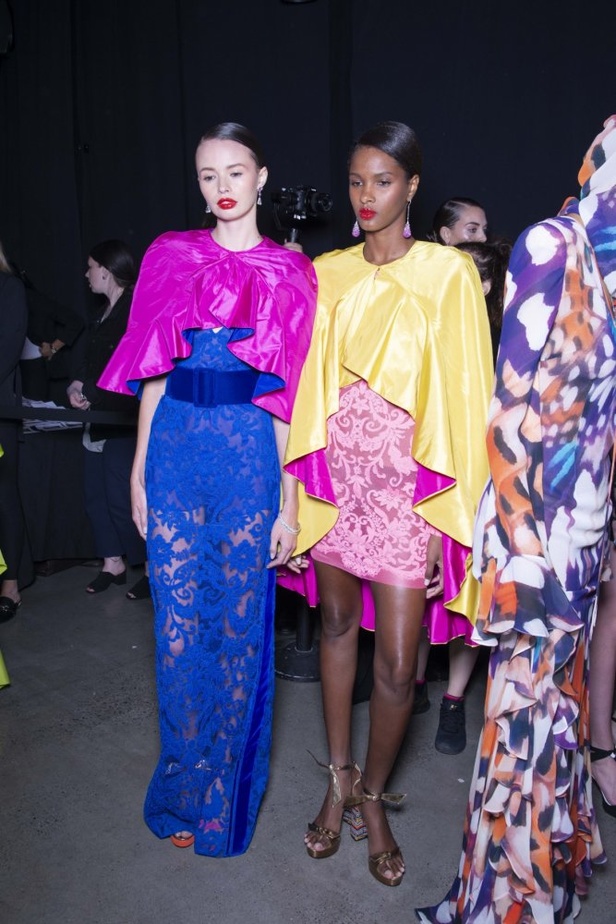 مجموعة Naeem Khan لربيع وصيف 2019