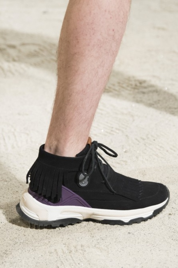 عرض ازياء كوتش لموسم ربيع وصيف 2019