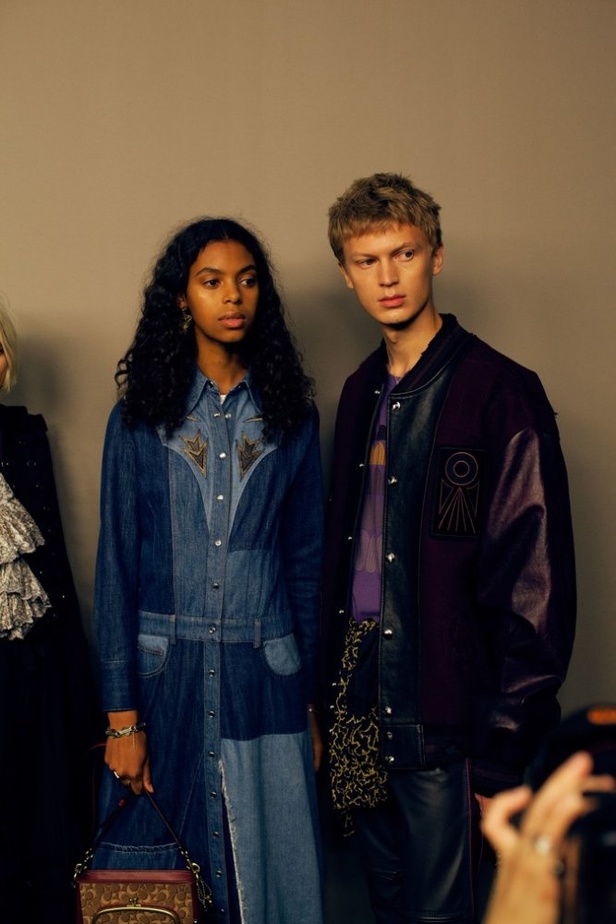 عرض ازياء كوتش لموسم ربيع وصيف 2019