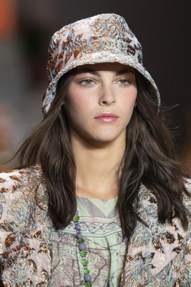 مجموعة Anna Sui للألبسة الجاهزة لربيع 2019