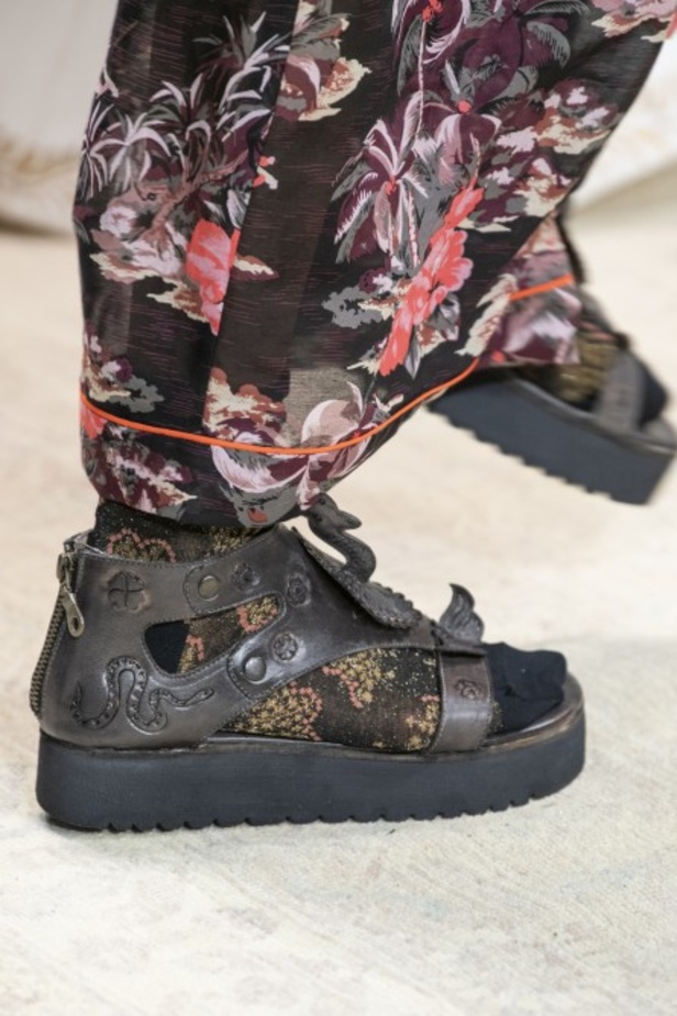 مجموعة Anna Sui للألبسة الجاهزة لربيع 2019