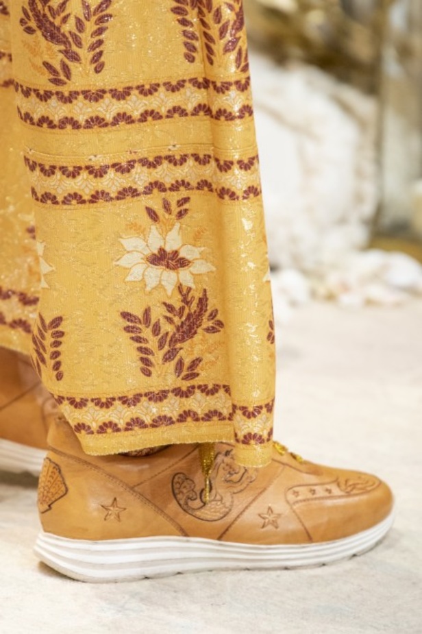 مجموعة Anna Sui للألبسة الجاهزة لربيع 2019