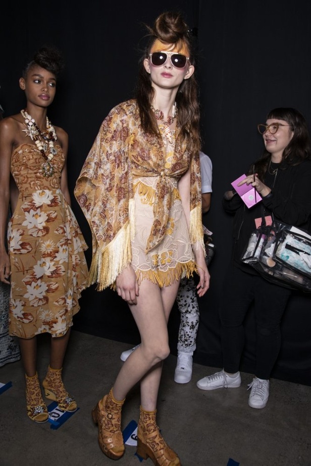 مجموعة Anna Sui للألبسة الجاهزة لربيع 2019