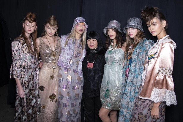 مجموعة Anna Sui للألبسة الجاهزة لربيع 2019