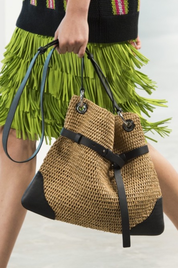 مجموعة مايكل كورس للألبسة الجاهزة لربيع 2019