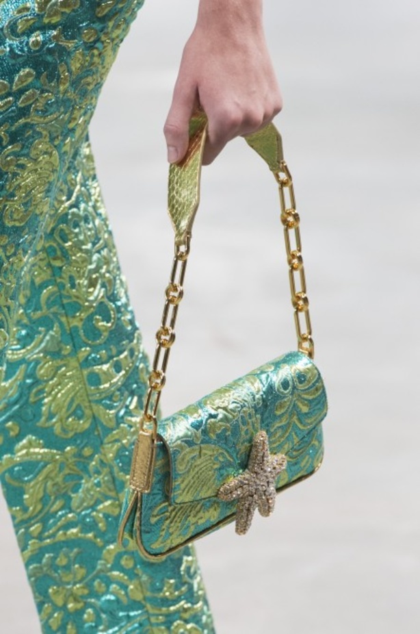 مجموعة مايكل كورس للألبسة الجاهزة لربيع 2019