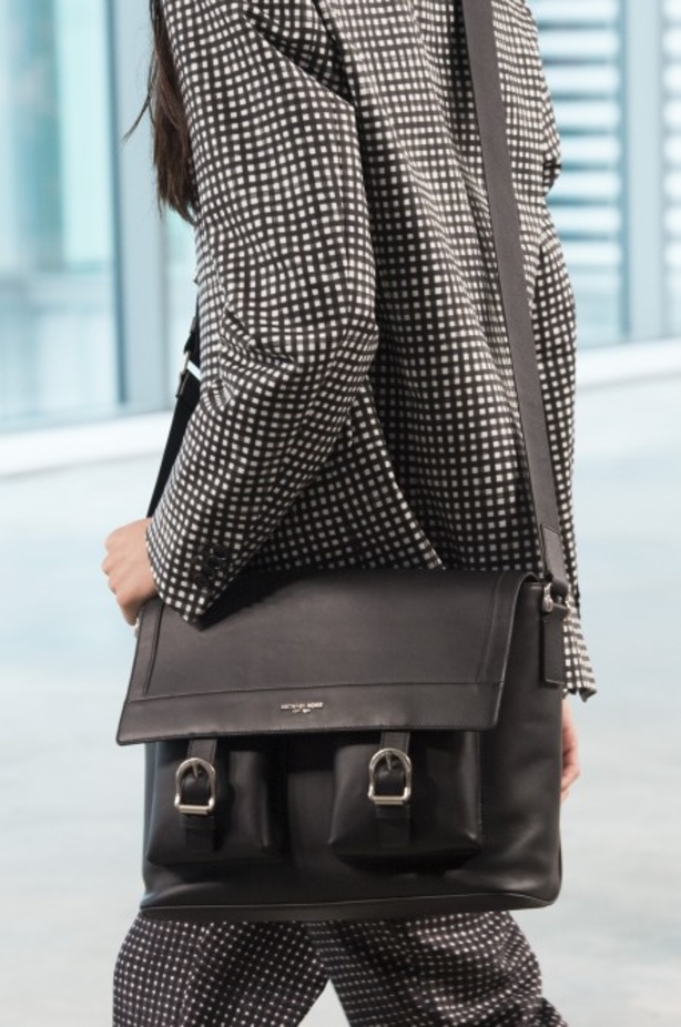 مجموعة مايكل كورس للألبسة الجاهزة لربيع 2019