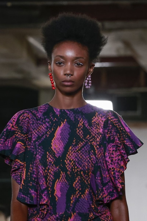 عرض أزياء House Of Holland لربيع ٢٠١٩ !