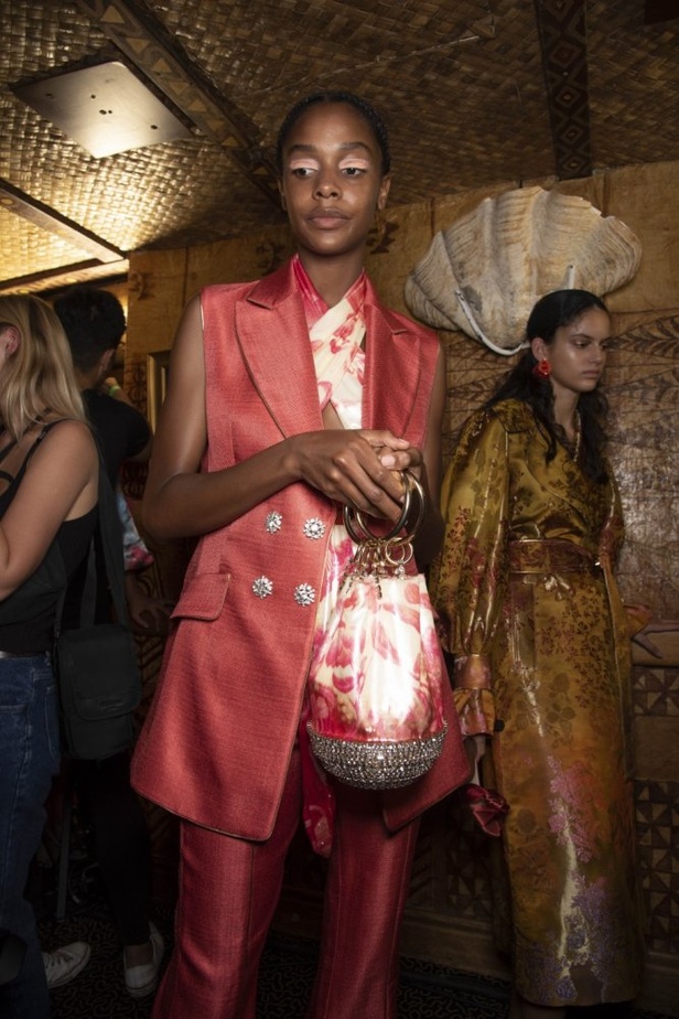 عرض أزياء Peter Pilotto لربيع وصيف ٢٠١٩ !