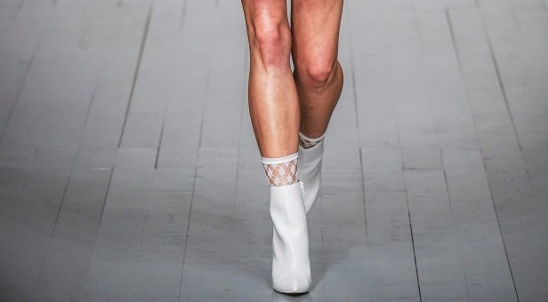 لوحة من الالوان الصيفية في مجموعة Paul Costelloe لربيع وصيف 2019