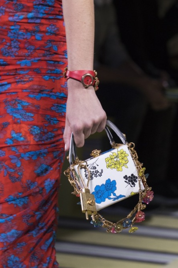 مجموعة فيرساتشي لموسم ربيع وصيف 2019