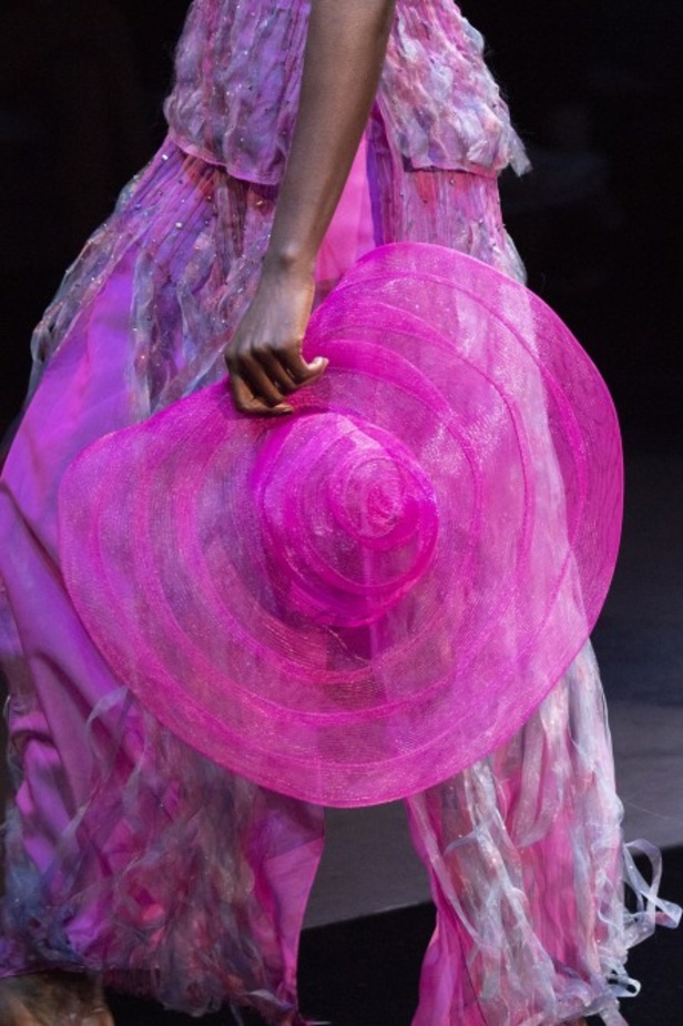 مجموعة Giorgio Armani لربيع وصيف 2019