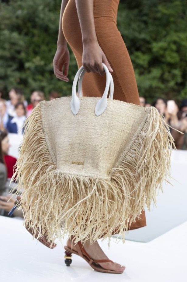 عرض أزياء Jacquemus لربيع وصيف 2019 