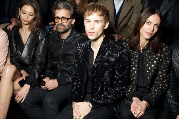 مجموعة Saint Laurent لربيع وصيف 2019