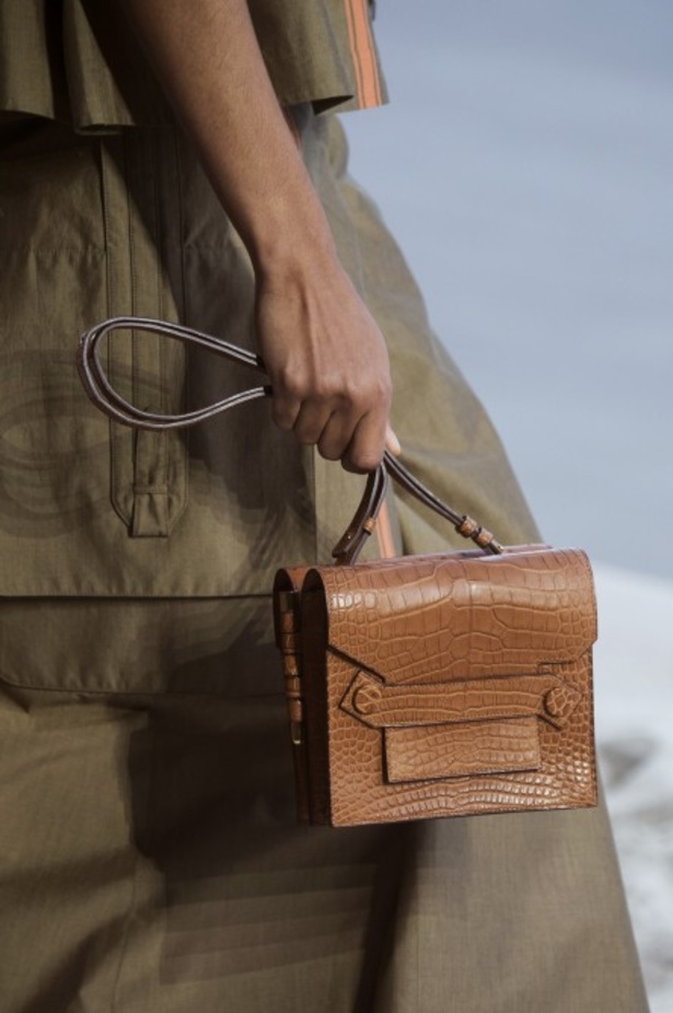 عرض Hermès لربيع وصيف 2019