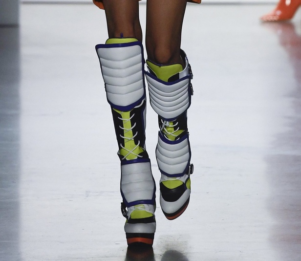 مجموعة Jeremy Scott لربيع وصيف ٢٠١٩ !