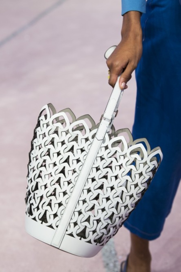 مجموعة كيت سبيد للألبسة الجاهزة لربيع 2019