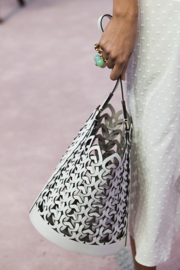 مجموعة كيت سبيد للألبسة الجاهزة لربيع 2019