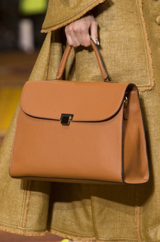 مجموعة Christian Siriano للألبسة الجاهزة لربيع 2019