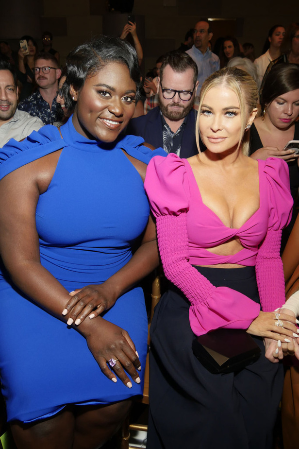 مجموعة Christian Siriano للألبسة الجاهزة لربيع 2019