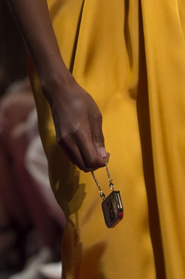 مجموعة مليئة بالألوان من Brandon Maxwell لربيع وصيف 2019