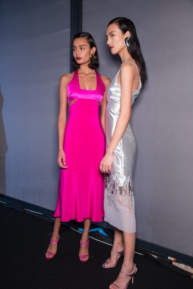 عرض أزياء Cushnie et Ochs لخريف وشتاء 2018 !