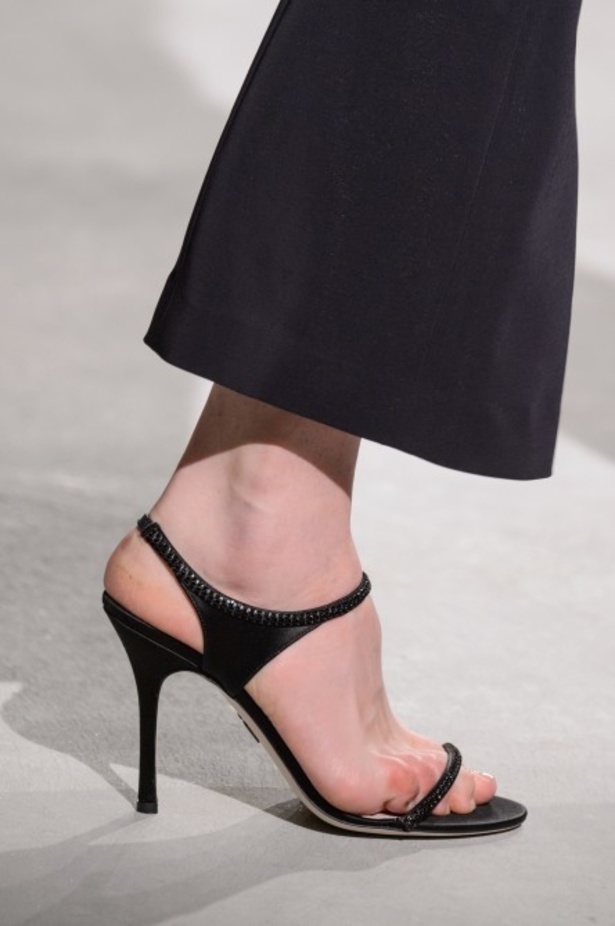 عرض أزياء Cushnie et Ochs لخريف وشتاء 2018 !