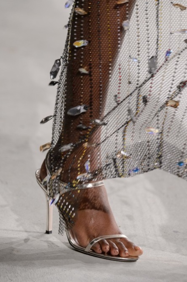 عرض أزياء Cushnie et Ochs لخريف وشتاء 2018 !