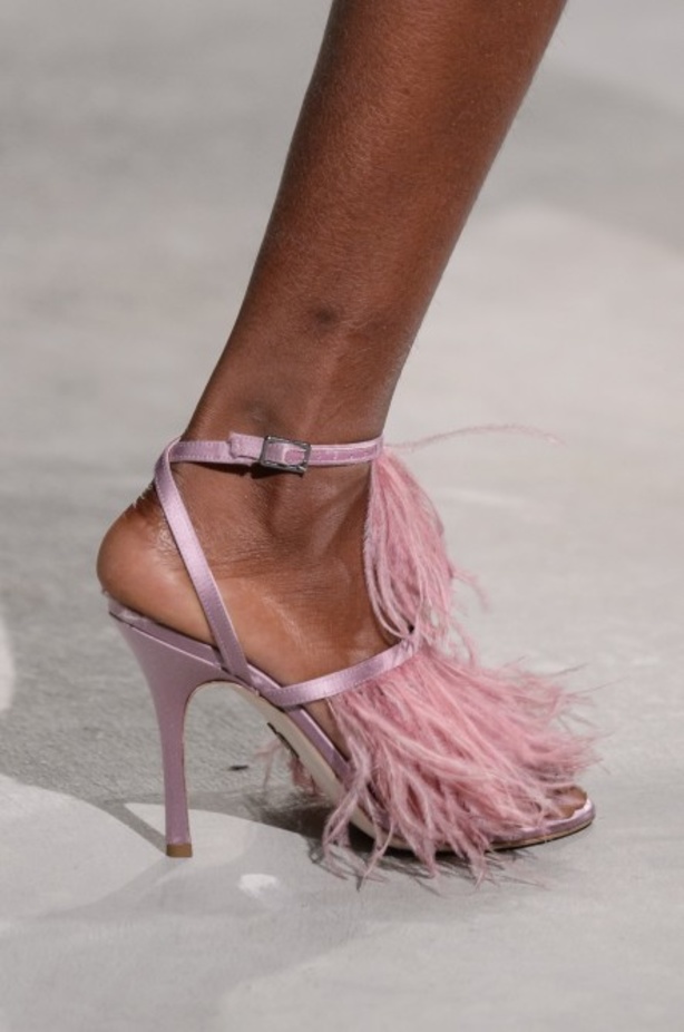 عرض أزياء Cushnie et Ochs لخريف وشتاء 2018 !