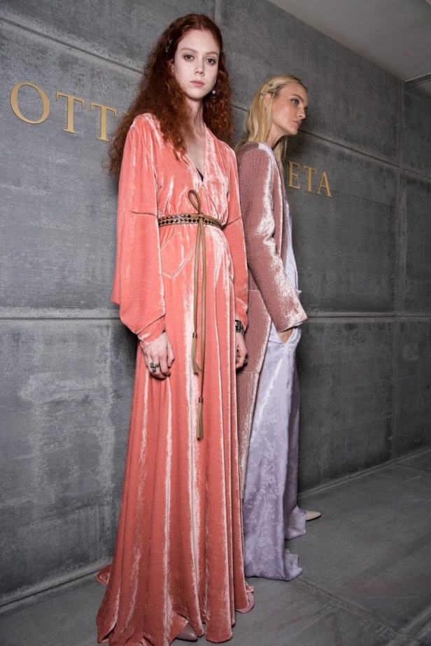 عرض ازياء مجموعة بوتيغا فينيتا لخريف وشتاء 2018