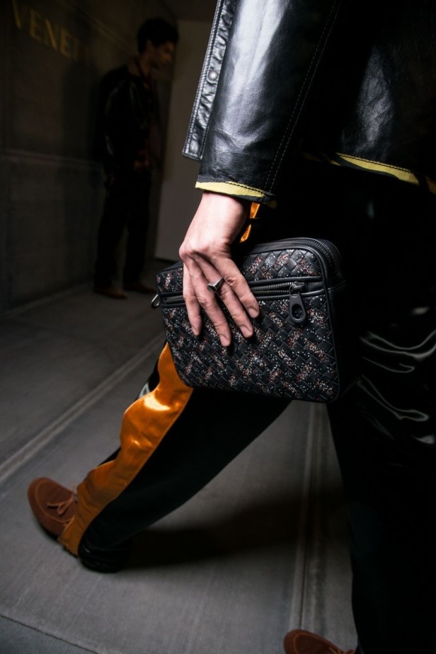 عرض ازياء مجموعة بوتيغا فينيتا لخريف وشتاء 2018