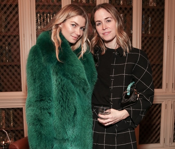 عرض أزياء Cushnie et Ochs لخريف وشتاء 2018 !