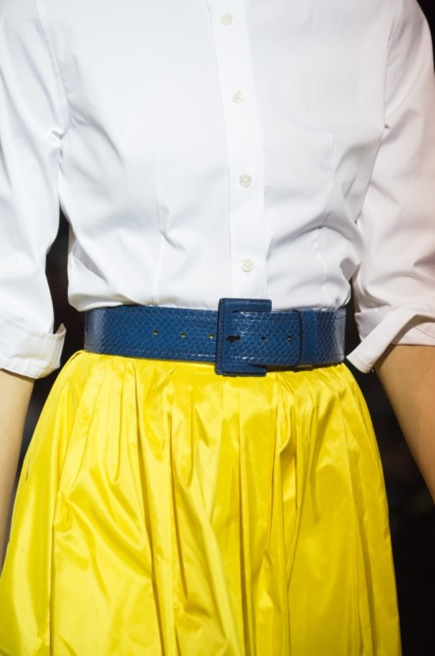 أزياء مفعمة بالألوان خلال عرض Carolina Herrera