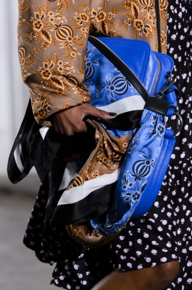 عرض أزياء 3.1 Phillip Lim لخريف وشتاء ٢٠١٨ !